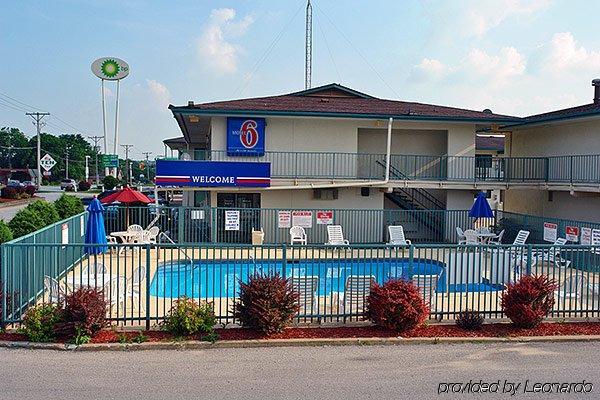 Super 7 Motel Coralville Kültér fotó
